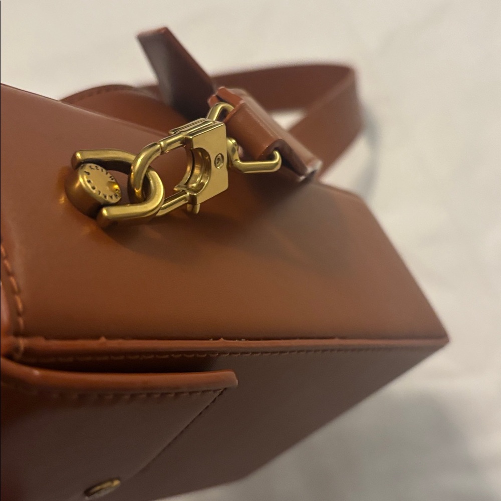 Charles & Keith Tan Brown Leather elongated Crossbody Bag magnetic closure - Picture 9 of 16